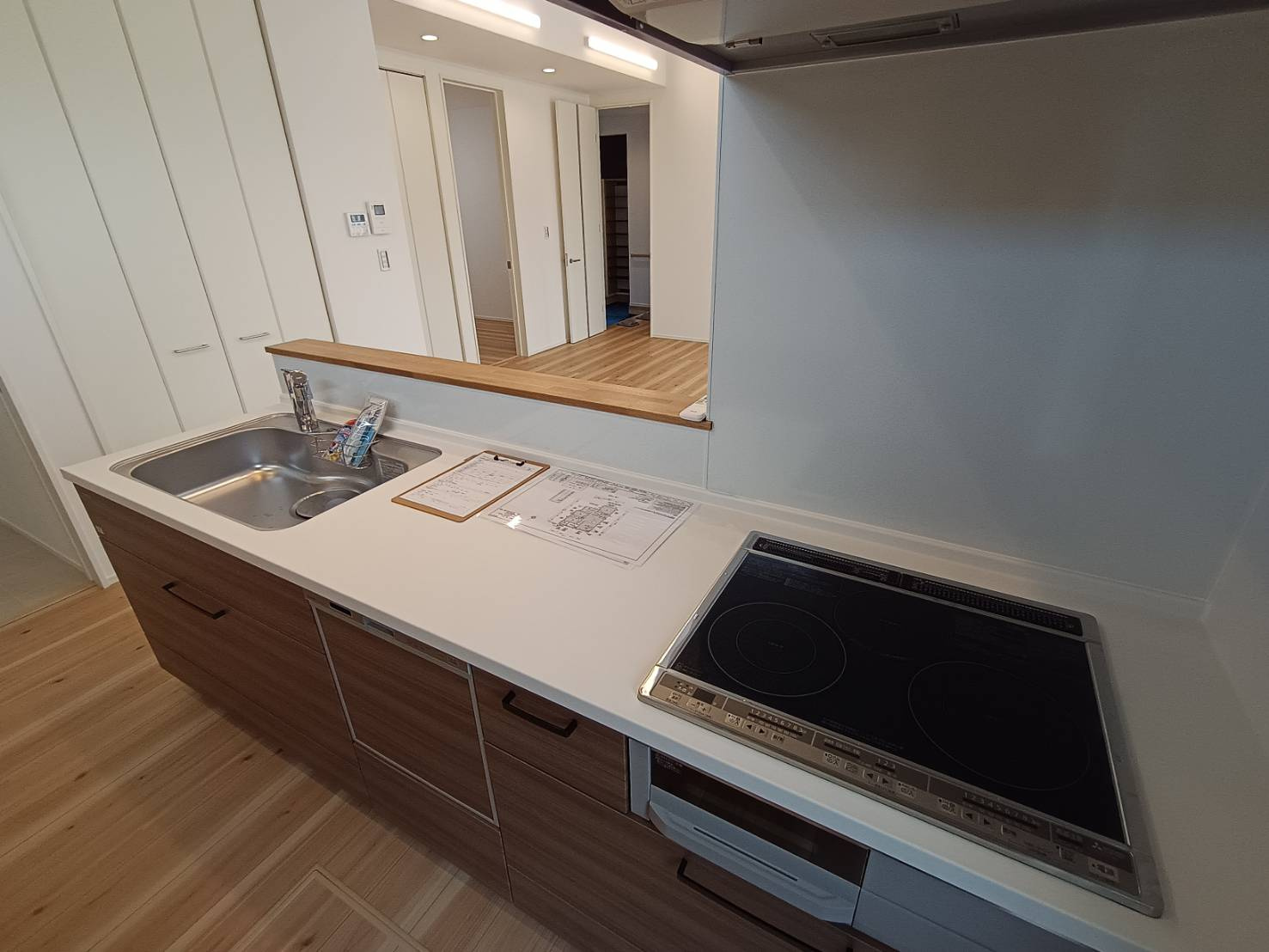 西条市喜多川　建売住宅　7号地のキッチン