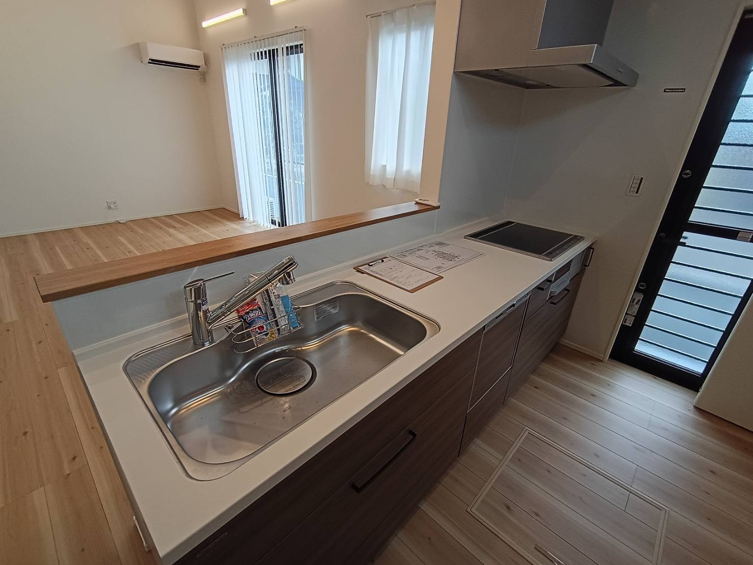 西条市喜多川　建売住宅　7号地のキッチン