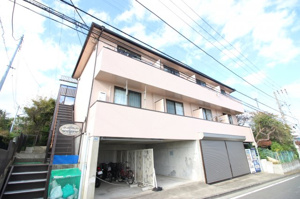 Ａｄａｎ　Ｈｏｕｓｅの画像