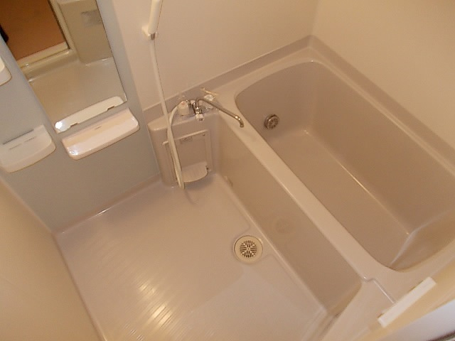 カレントヴィラＣの浴室|バス