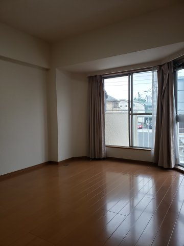 東急たなドエルリングA棟の居間・リビング