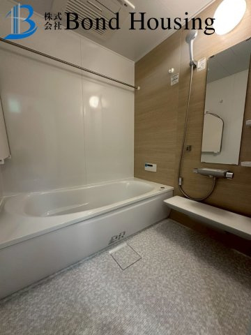 床暖房等設備充実　塩屋北町1丁目　新築2区画　2号地の浴室