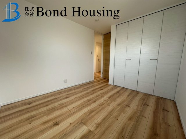 床暖房等設備充実　塩屋北町1丁目　新築2区画　2号地の洋室