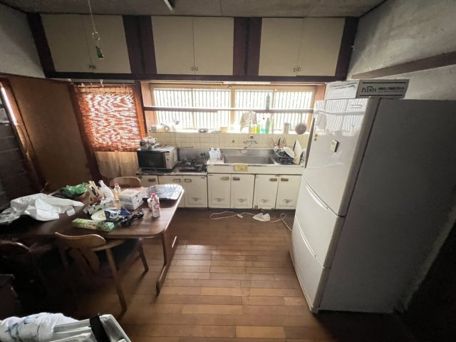 鏡町内田戸建てのダイニング