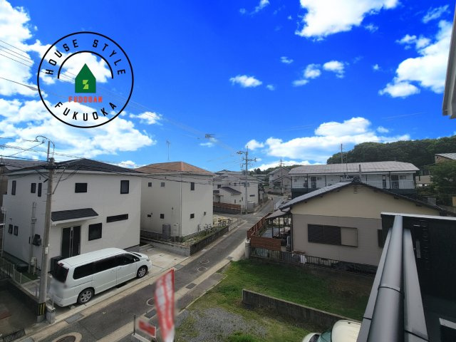 福岡市東区三苫6丁目第1-2棟（1号棟）の展望|窓から緑が見える物件も魅力的です。