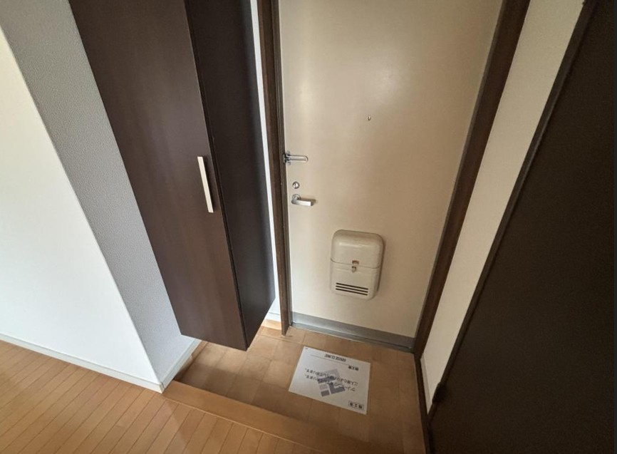 【玄関】