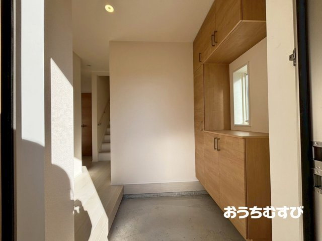 北区楠第2(全7棟)の玄関