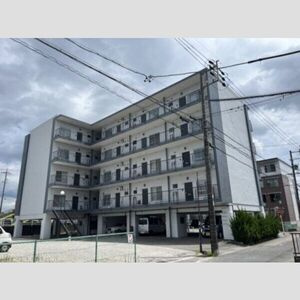 福永コーポの外観