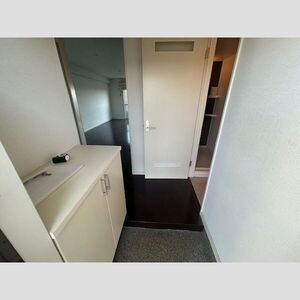 福永コーポの玄関