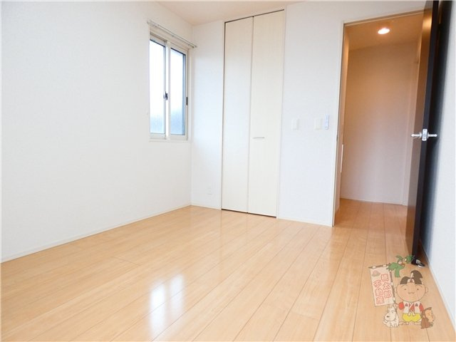 ルピナスＣの洋室