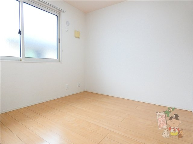 ルピナスＣの居間・リビング