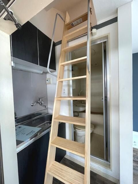 ＲｅＤＥＡＬ三鷹の内装