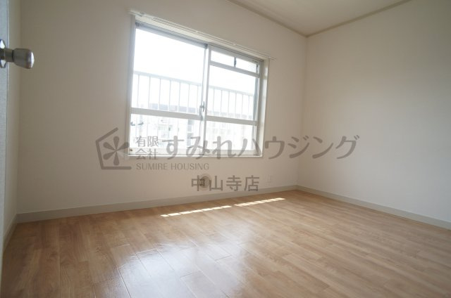 安倉第一団地の洋室