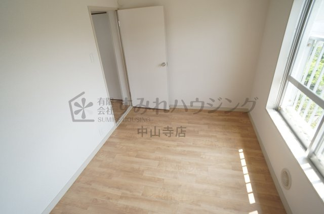 安倉第一団地の洋室