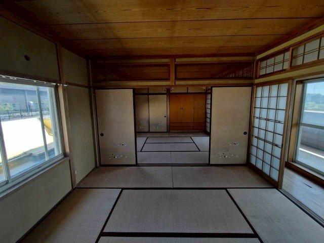 雲谷町　貸店舗事務所の内装