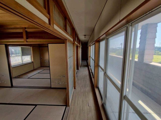 雲谷町　貸店舗事務所の内装