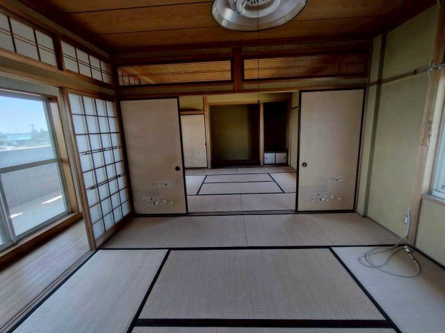 雲谷町　貸店舗事務所の内装