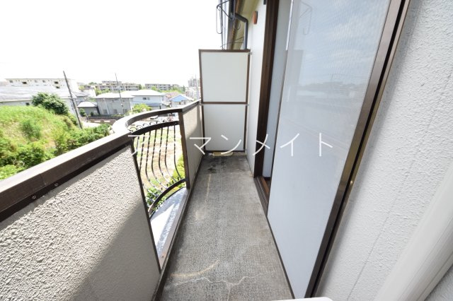 【バルコニー】 | エリール戸塚 | バルコニーで洗濯物が干せます