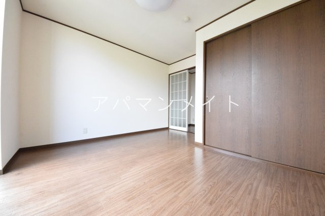 【居間・リビング】 | エリール戸塚 | 戸塚周辺ならアパマンメイトへＬｅｔｓ Ｇｏ ！