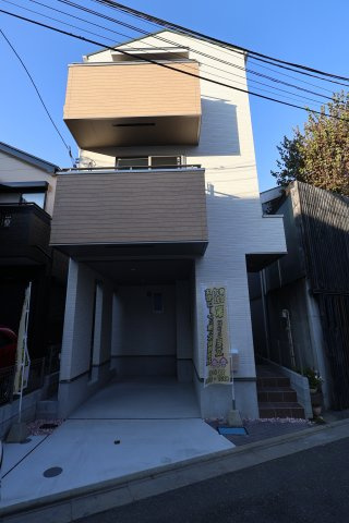 《仲介手数料無料》浦和区瀬ヶ崎４丁目22-10(全1戸)新築一戸建ての外観|撮影日 2025年10月30日 15:40 晴れ