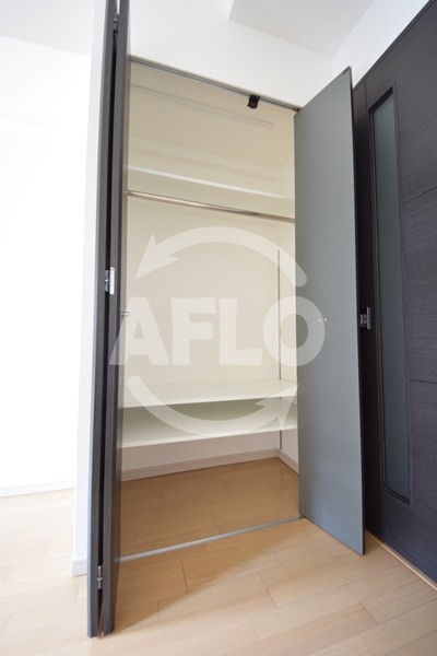 アーデン堺筋本町の収納|アーデン堺筋本町　クローゼット