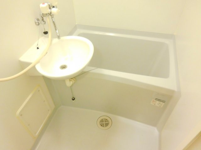 【浴室】 | レオパレス南平台