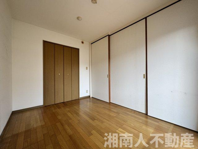 サングレイス大船の洋室|落ち着いた色調の洋室です