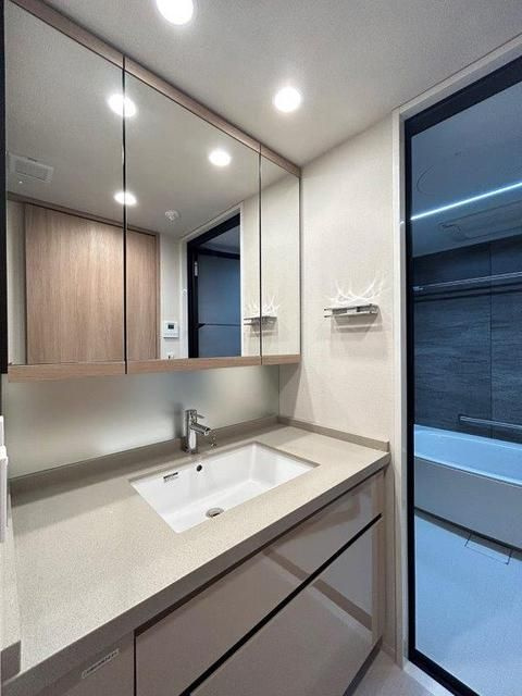 ジオ市谷仲之町の洗面所