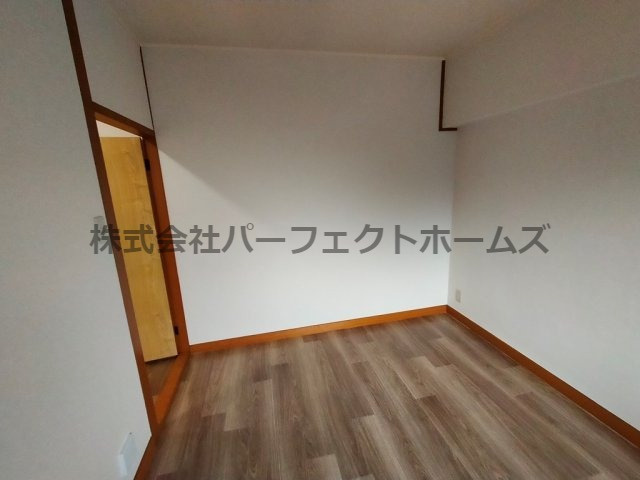 家具町ハイツの洋室|きれいな洋室です