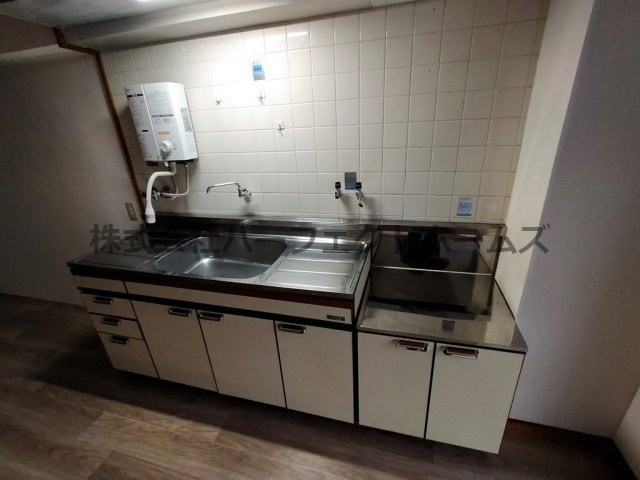 家具町ハイツのキッチン|キッチンです