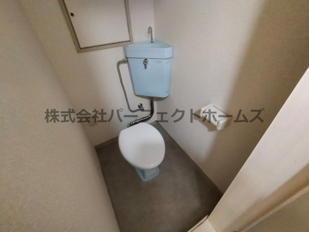 家具町ハイツのトイレ|落ち着いたトイレです
