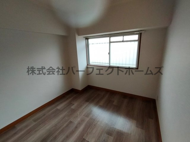 家具町ハイツの洋室|個人の部屋や寝室として使える洋室です