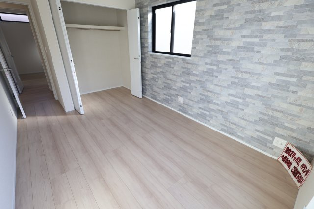 《仲介手数料無料》南区大字大谷口2707-1新築一戸建てハートフルタウンの洋室|撮影日 2025年11月24日 11:50 晴れ