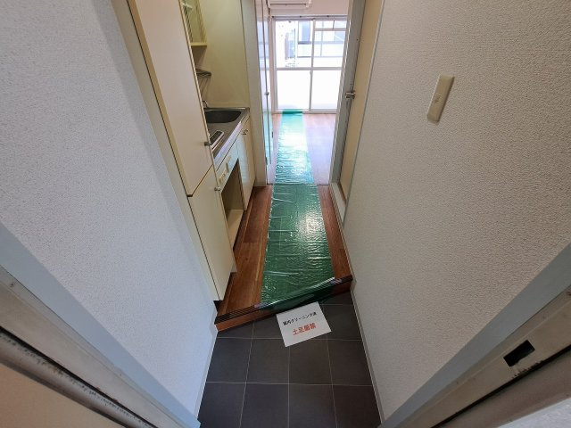 ブランアトリエの玄関