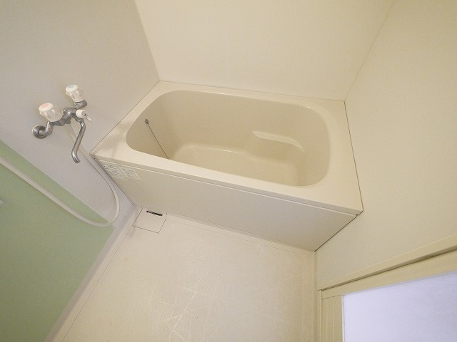 LA RIVIERE OKAMOTOの浴室|お風呂で日々の疲れを落としましょう