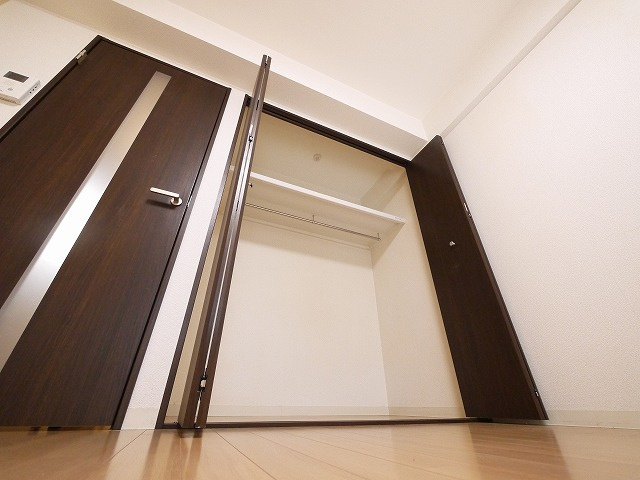 LA RIVIERE OKAMOTOの収納|ちょっとした収納スペースも充実しています