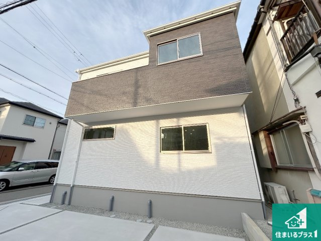 1(土)2(日)現地説明会！◆堺市西区浜寺石津町西　限定1邸の外観|安心の10年保証！外観を美しく保ち、雨水で汚れを落とします！気になることがありましたら、お気軽にお問い合わせください！