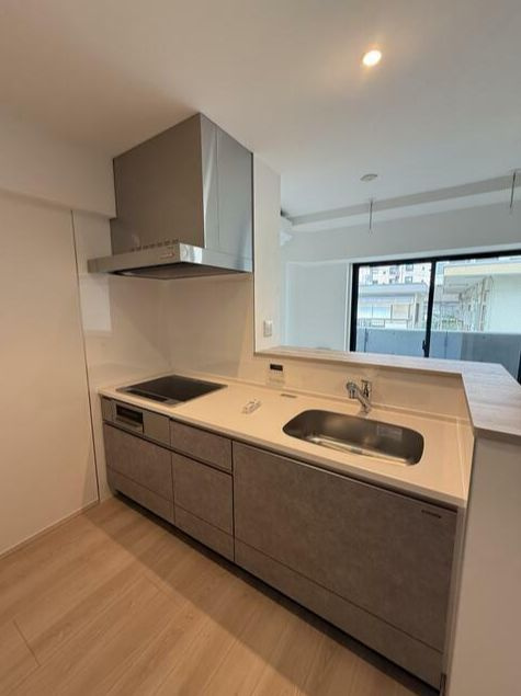 さいたま市浦和区常盤９丁目の賃貸マンションのキッチン