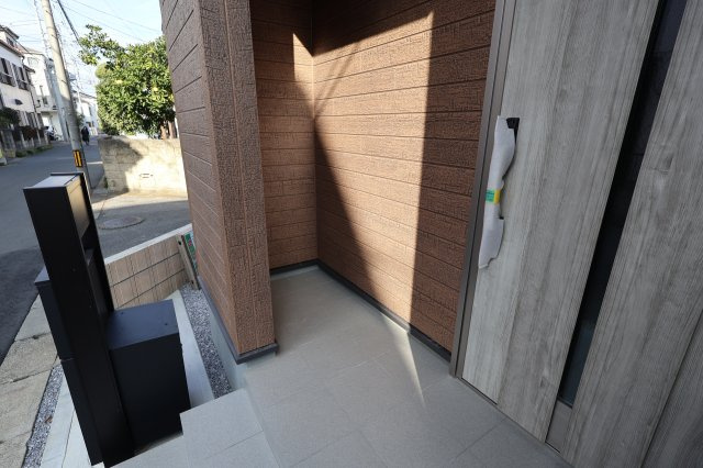 《仲介手数料無料》南区鹿手袋１丁目15-8(全1戸)新築一戸建てリーブルガーデン