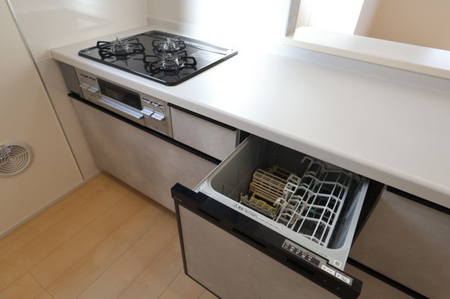 《仲介手数料無料》南区鹿手袋１丁目15-8(全1戸)新築一戸建てリーブルガーデンのキッチン