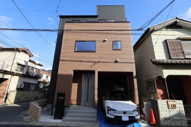 《仲介手数料無料》南区鹿手袋１丁目15-8(全1戸)新築一戸建てリーブルガーデン