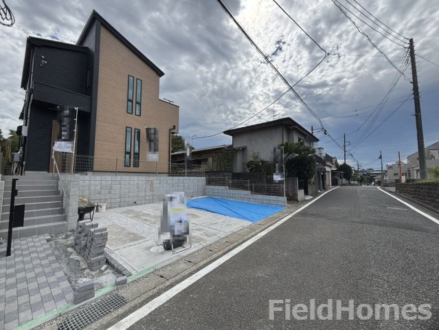 秦野市元町新築戸建て　2期1号棟の前面道路含む現地写真|前面道路含む現地写真です。