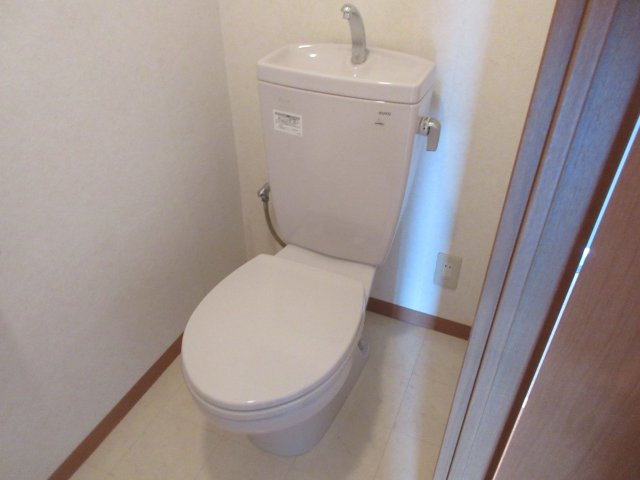 ラグリシーヌ　Ⅱのトイレ