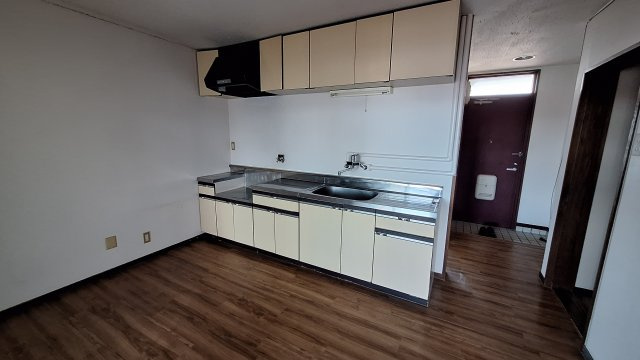 奥村ビルの玄関