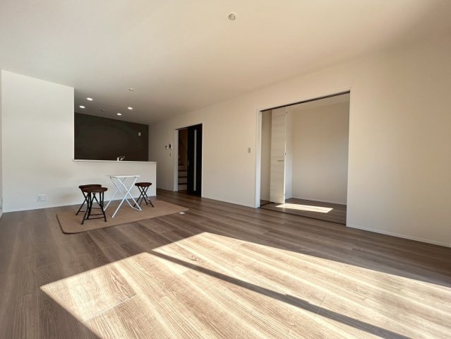 リーブルガーデン　一宮市三条　全1区画分譲の居間・リビング|リビング別角度です。