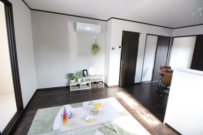 【居間・リビング】 | CAくるみ | ゆったりとした居間です