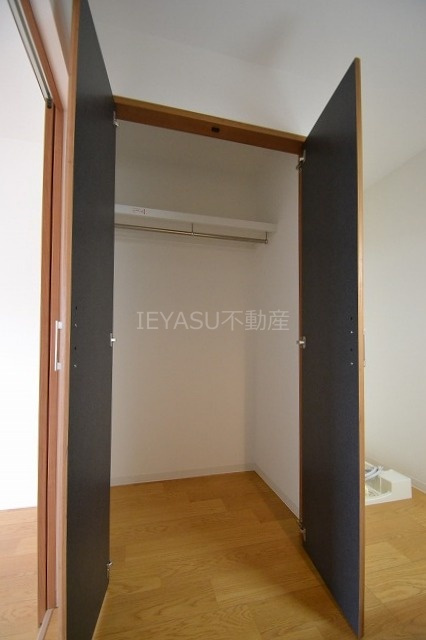 メゾンド・ウエストの収納