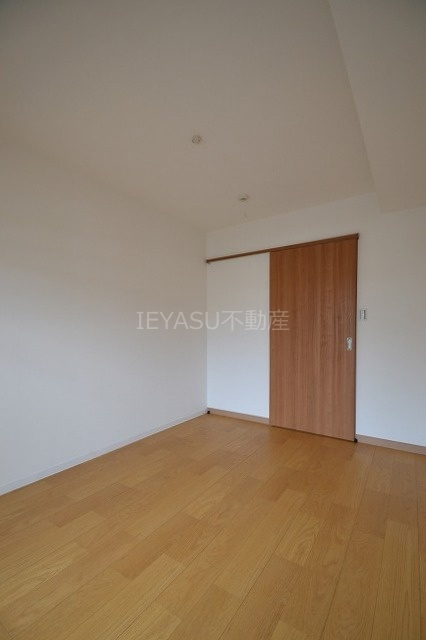 メゾンド・ウエストの居間・リビング