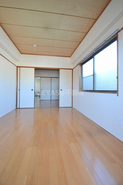 メゾンド・ウエストの居間・リビング