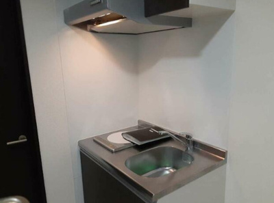 【キッチン】 | 鳩ヶ谷ハウス | コンパクトなキッチンで掃除もラクラク